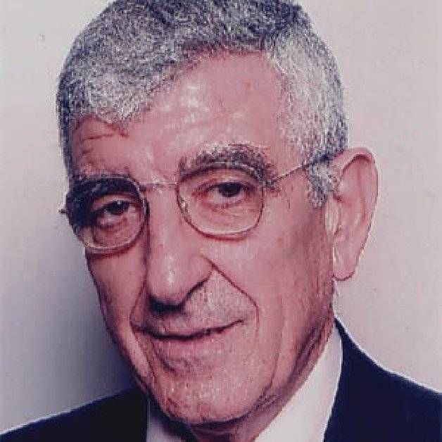 Dr. Marcelo Elizari